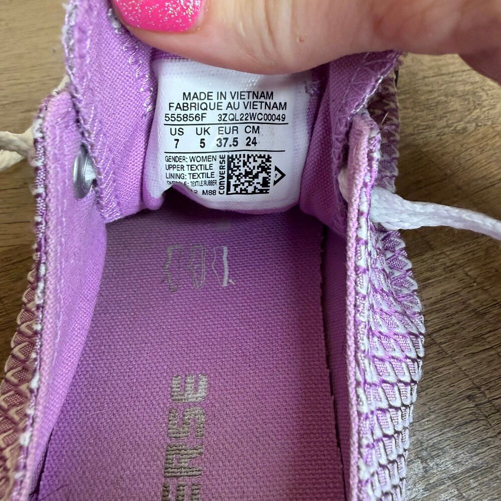 Converse Chuck Taylor All Star Low Top Sneaker Purple Snakeskin Print Women Sz 7 - Picture 7 of 7